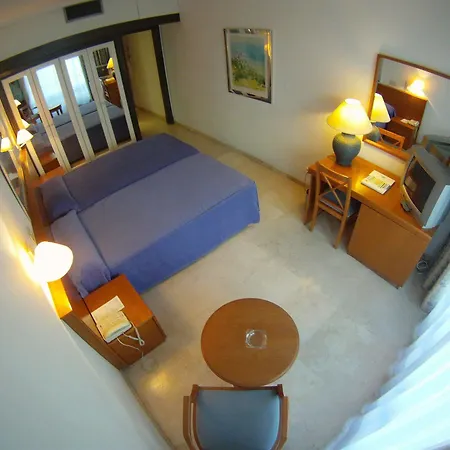Concorde Hotel 4*